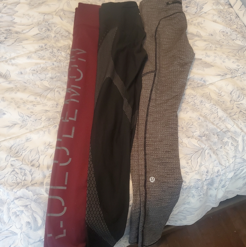 Bundle of 3 lululemon leggings size 4